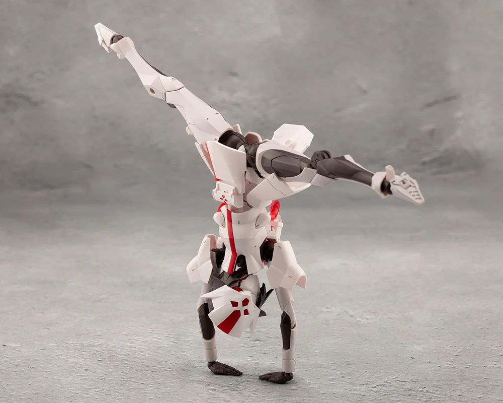 Megalomaria Unlimited Universe: Ruby Eye Model Kit