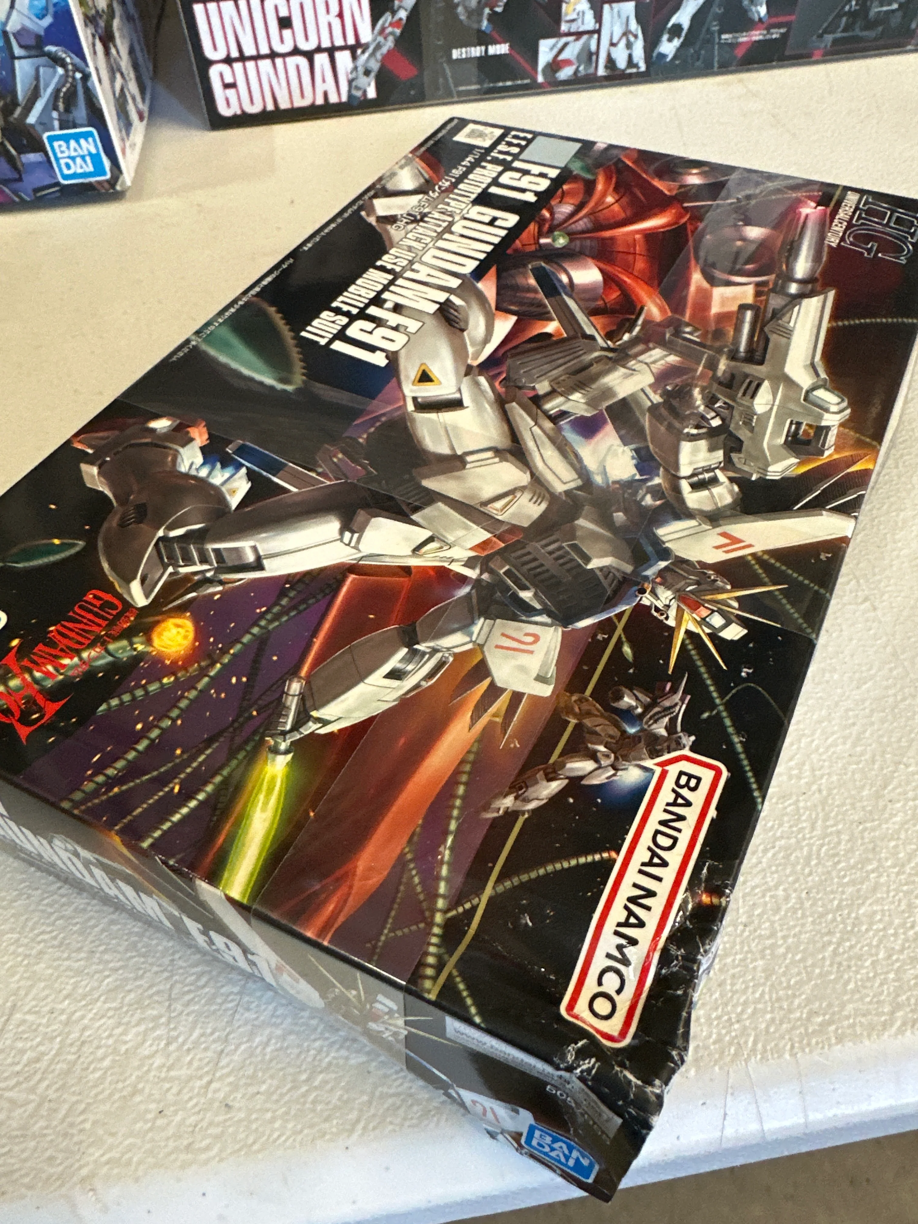 HGUC #167 Gundam F91 [Damage Box ]