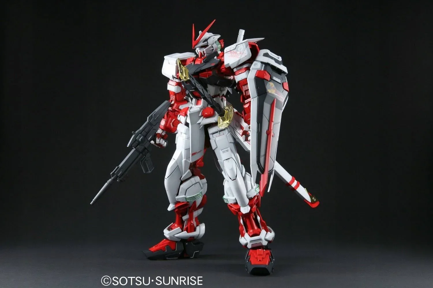 PG MBF-P02 GUNDAM ASTRAY RED FRAME