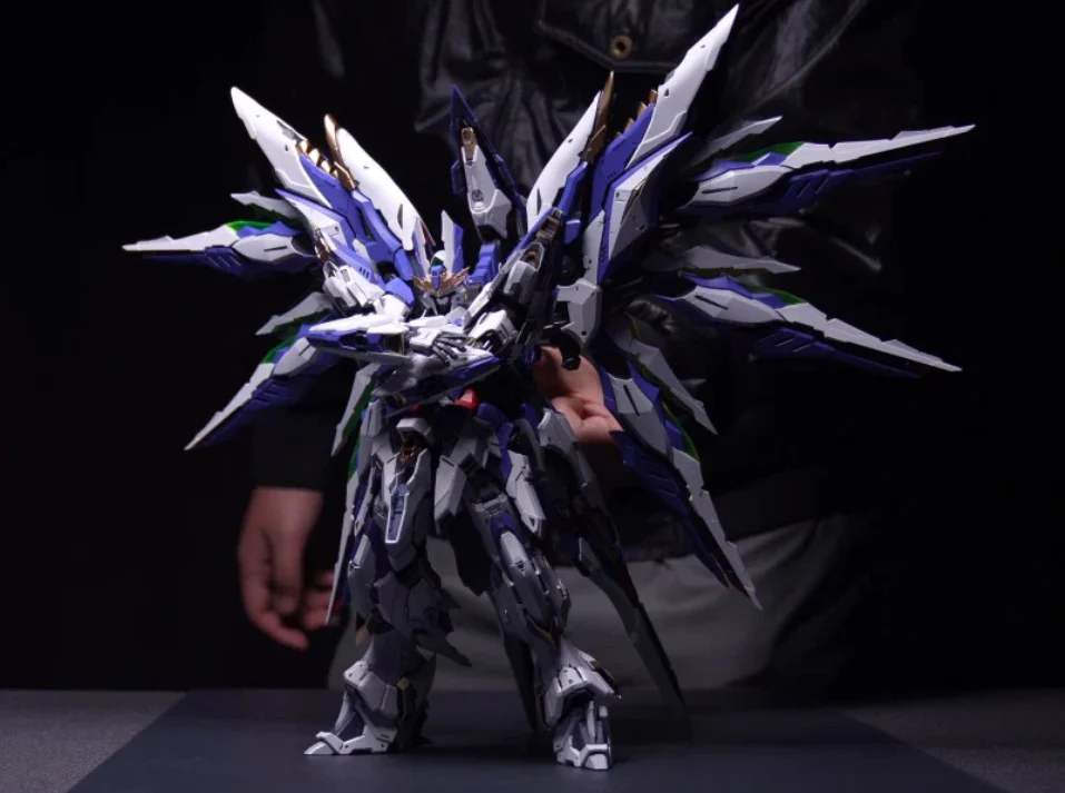 Sky Defender 1/72 Model Kit (Deluxe version) (Pre-Order)