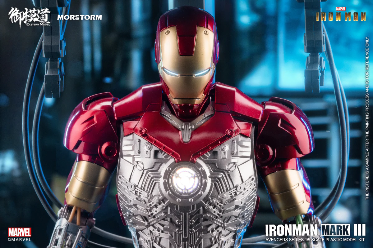 Iron Man Mark III (Deluxe Ver.) 1/9 Scale Model Kit