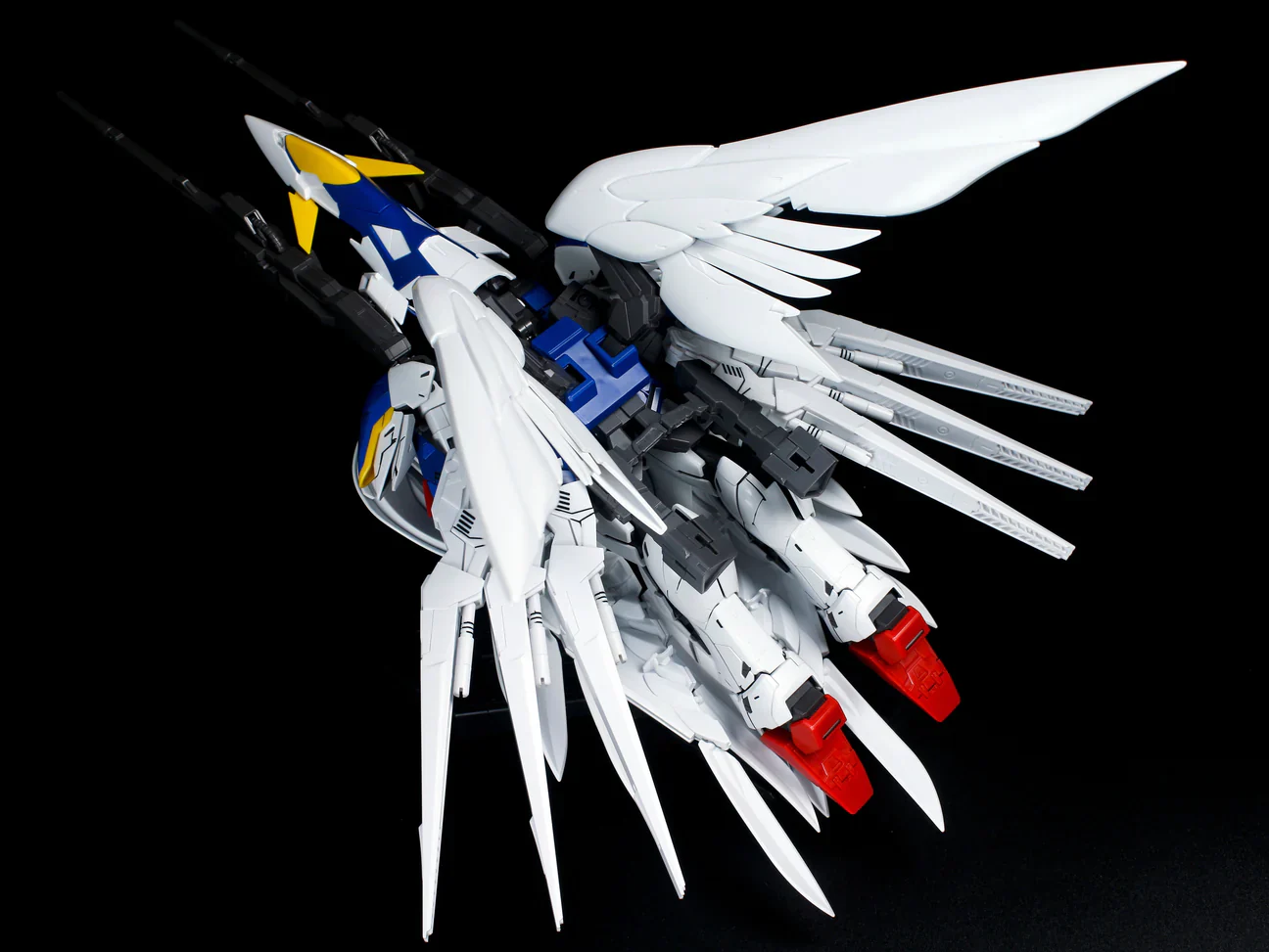 Effect Wing MG 1/100 Gundam Wing Zero Custom Snow White Prelude Add On