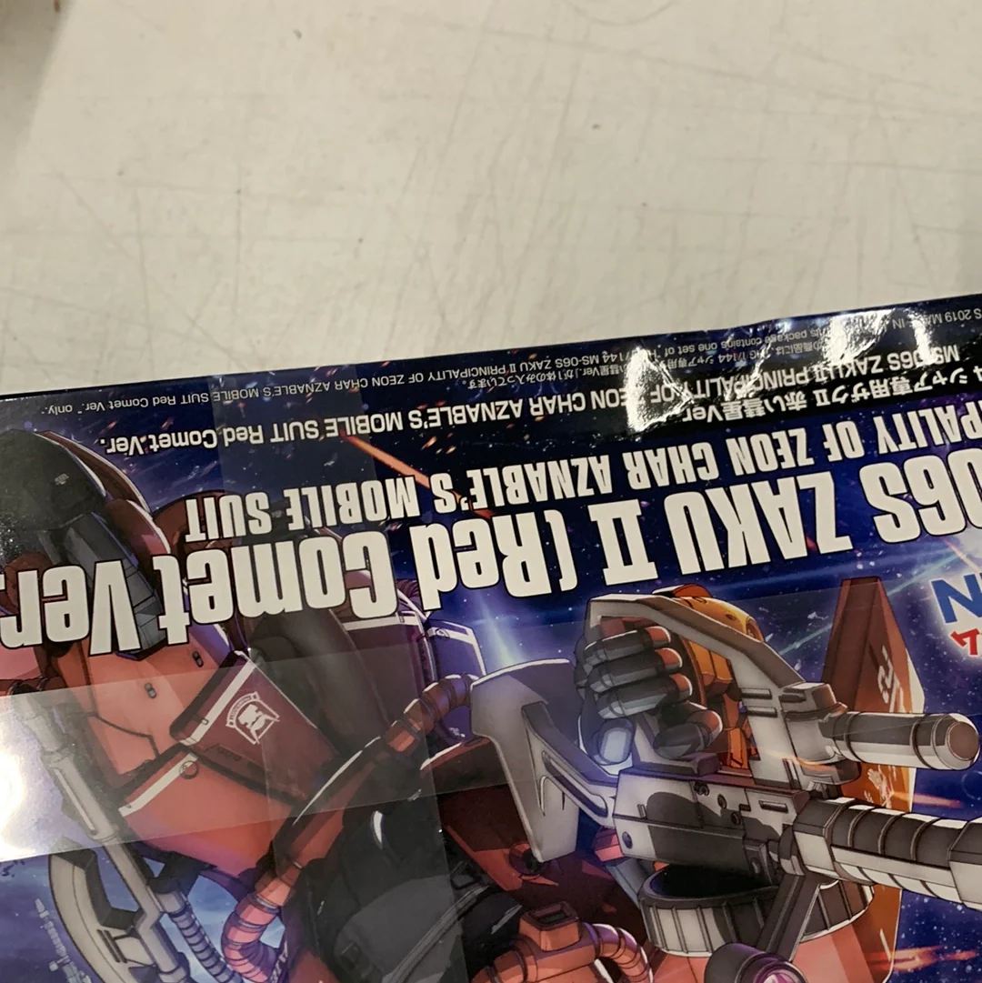HGGTO #24 MS-06S ZAKU II Principality Of Zeon [Red Comet ver.] (Damaged Box)