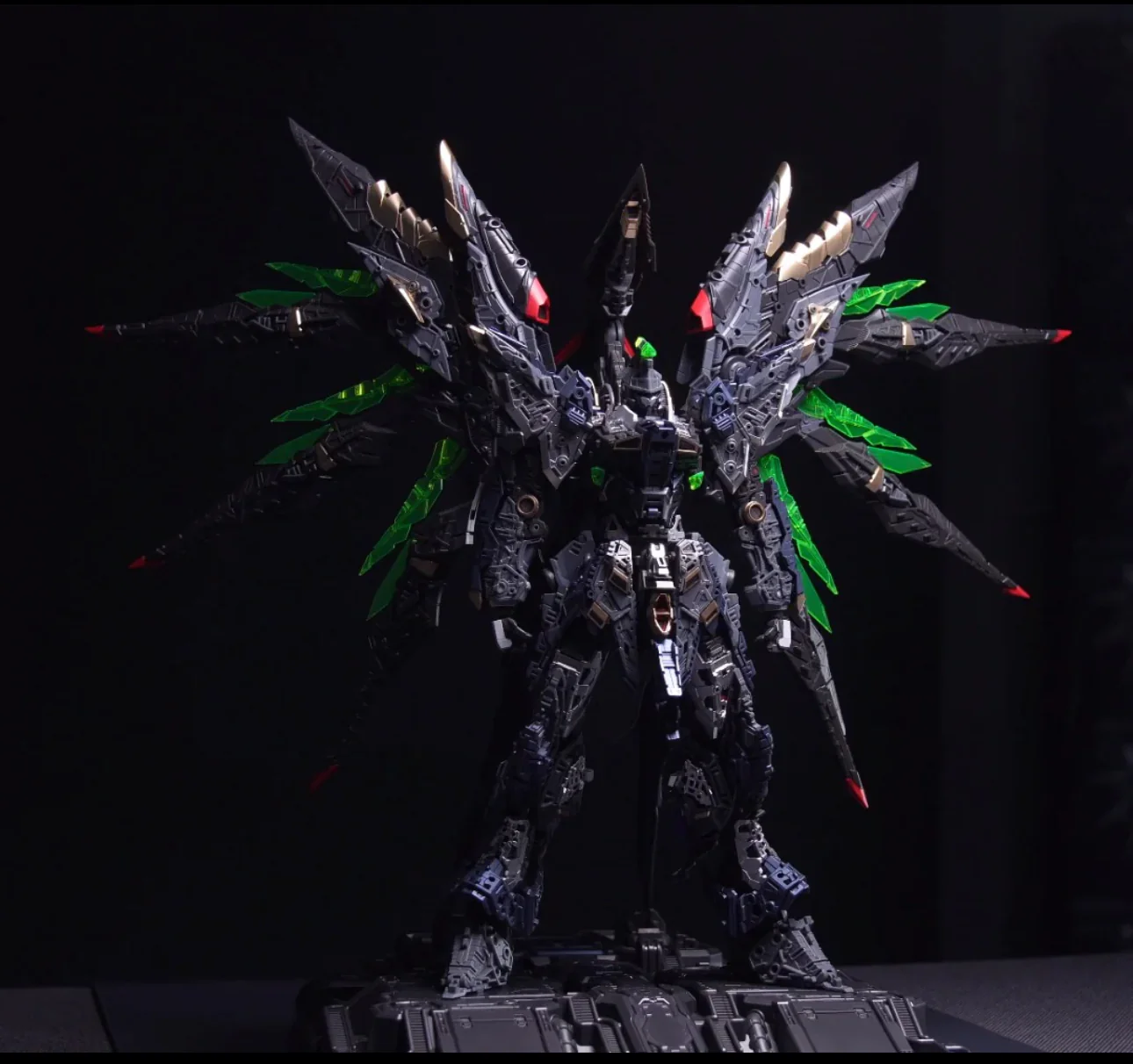 Sky Defender 1/72 Model Kit (Deluxe version) (Pre-Order)