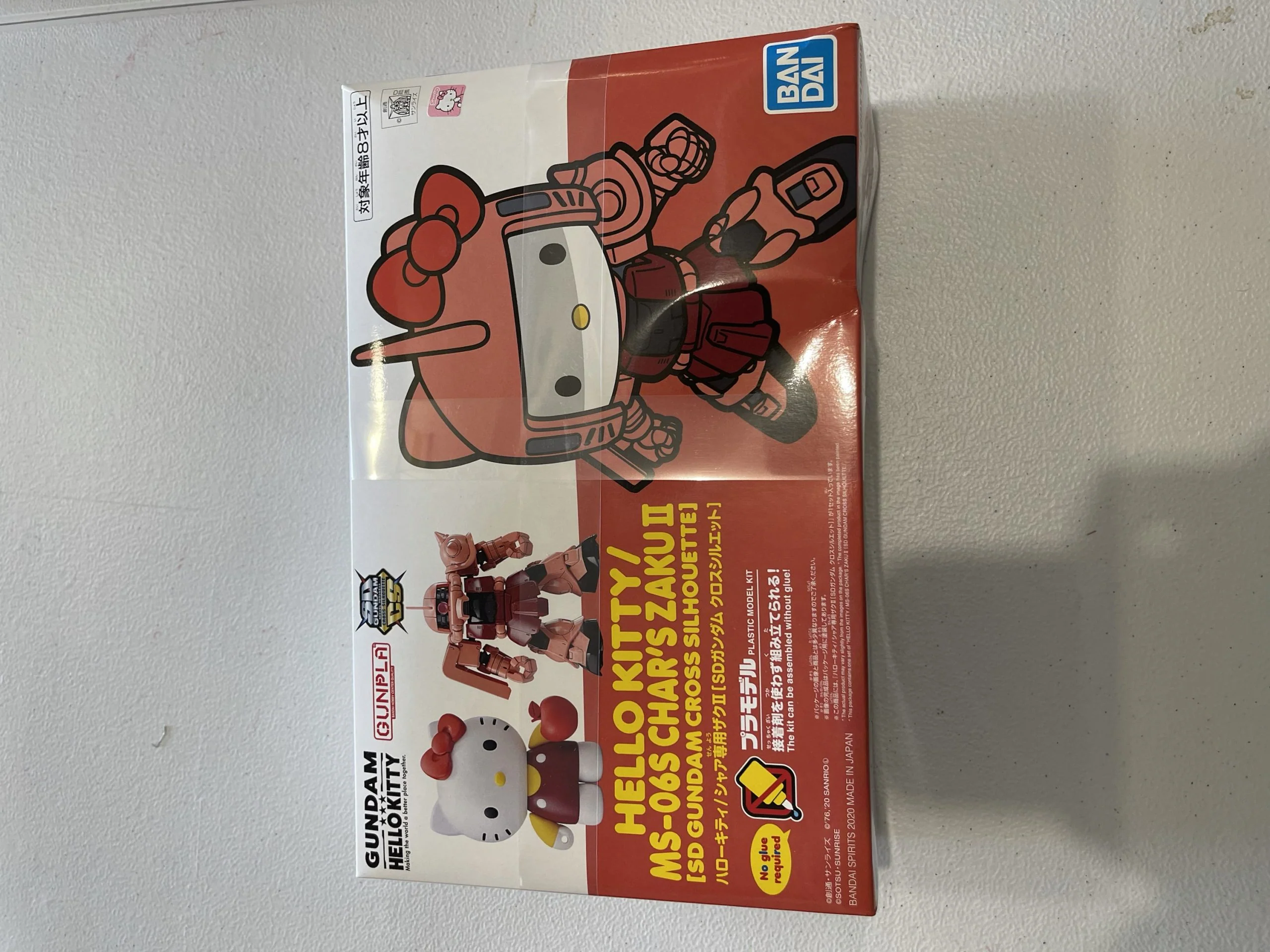 SD CROSS SILHOUETTE HELLO KITTY / CHAR’S ZAKU IISD Cross Silhouette Hello Kitty / Char’s Zaku II