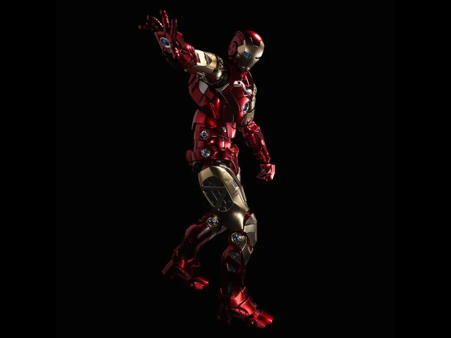 Marvel Fighting Armor Iron Man Figure