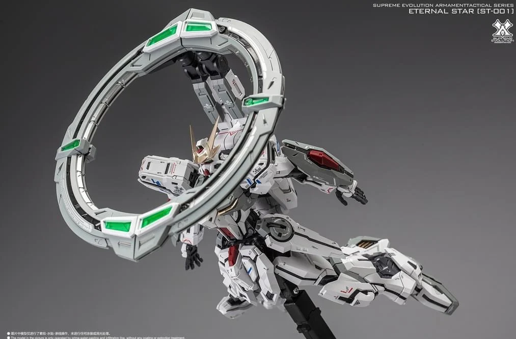 Eternal Star Glory 1/100 Model Kit