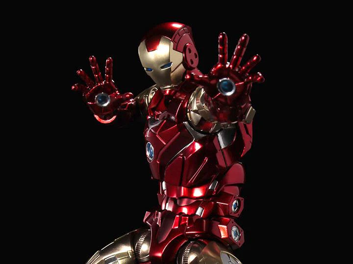 Marvel Fighting Armor Iron Man Figure