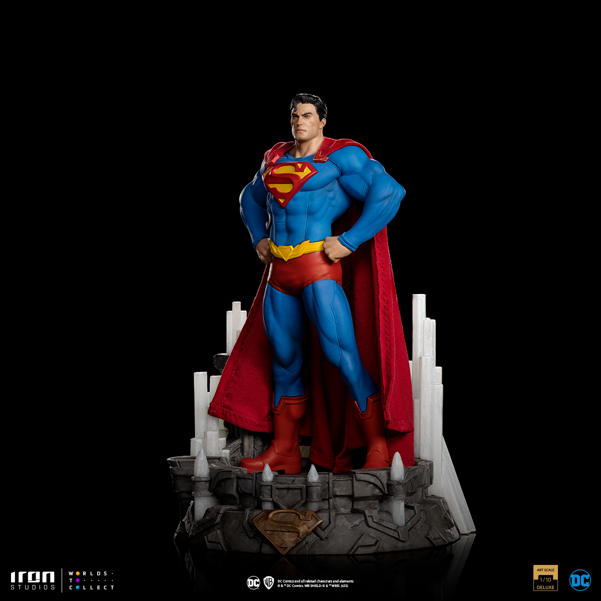 Superman Deluxe Art Scale 1/10 – Dc Comics