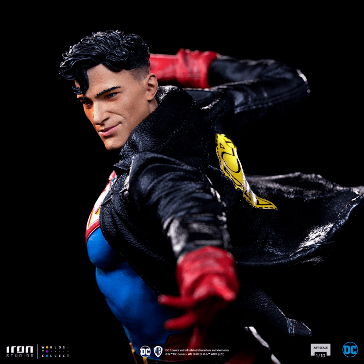 Super Boy Art Scale 1/10 - Dc Comics - Iron Studios