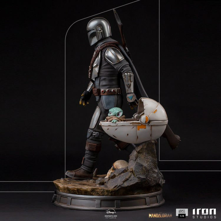 Statue The Mandalorian and The Child - The Mandalorian - Legacy Replica 1/4