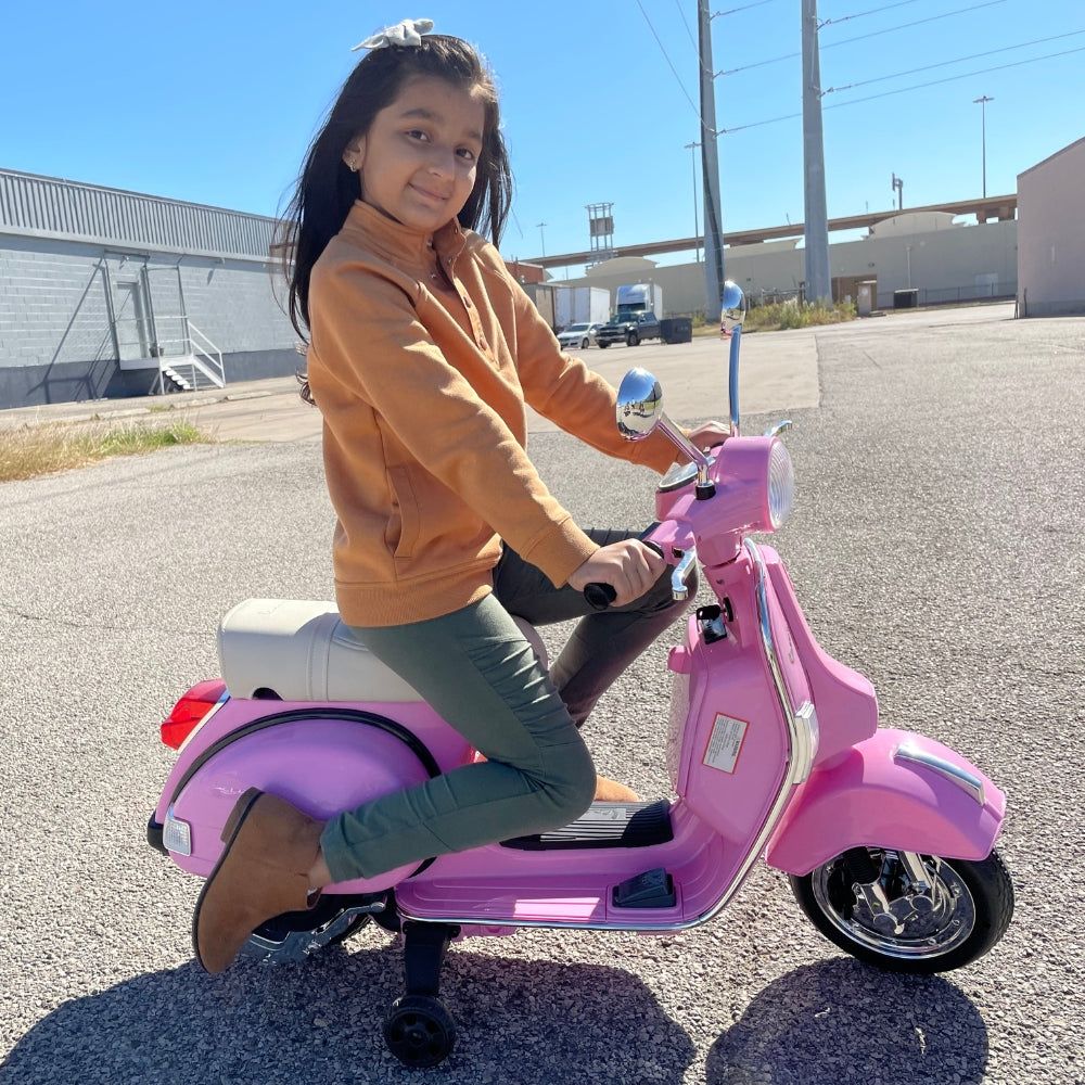 Vespa Scooter - Pink