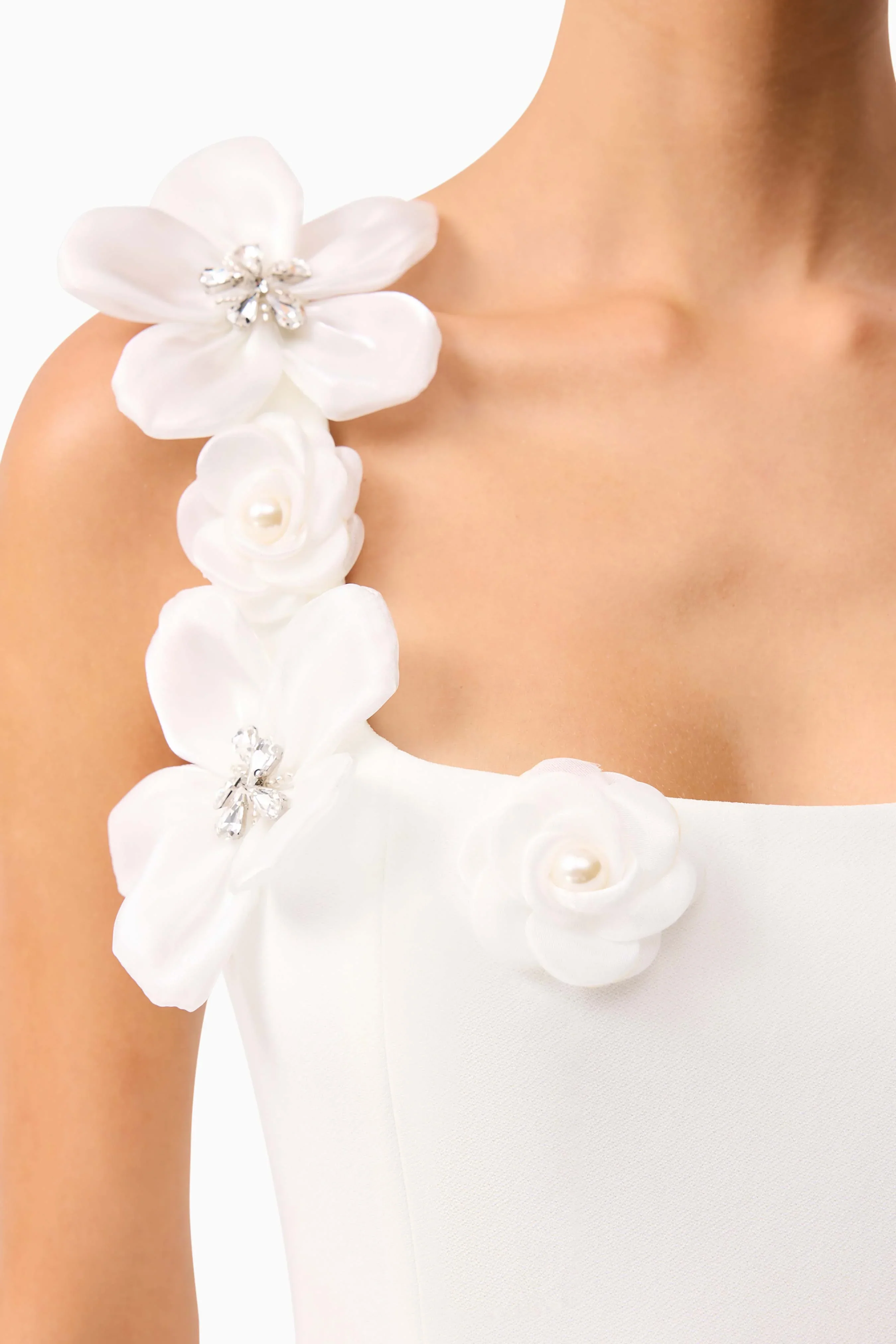 Chantelle 3D Midi Dress in White