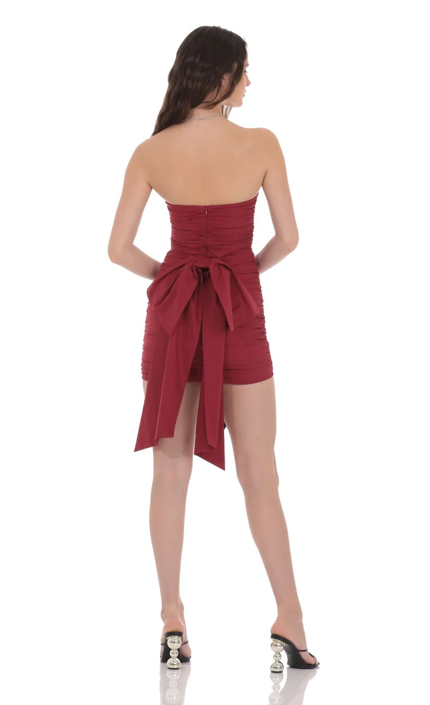 Attachable Bow Strapless Dress in Red
