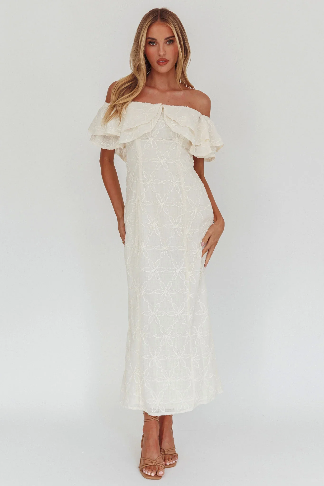 Beauty Within On-Off-Shoulder Maxi Dress Cream