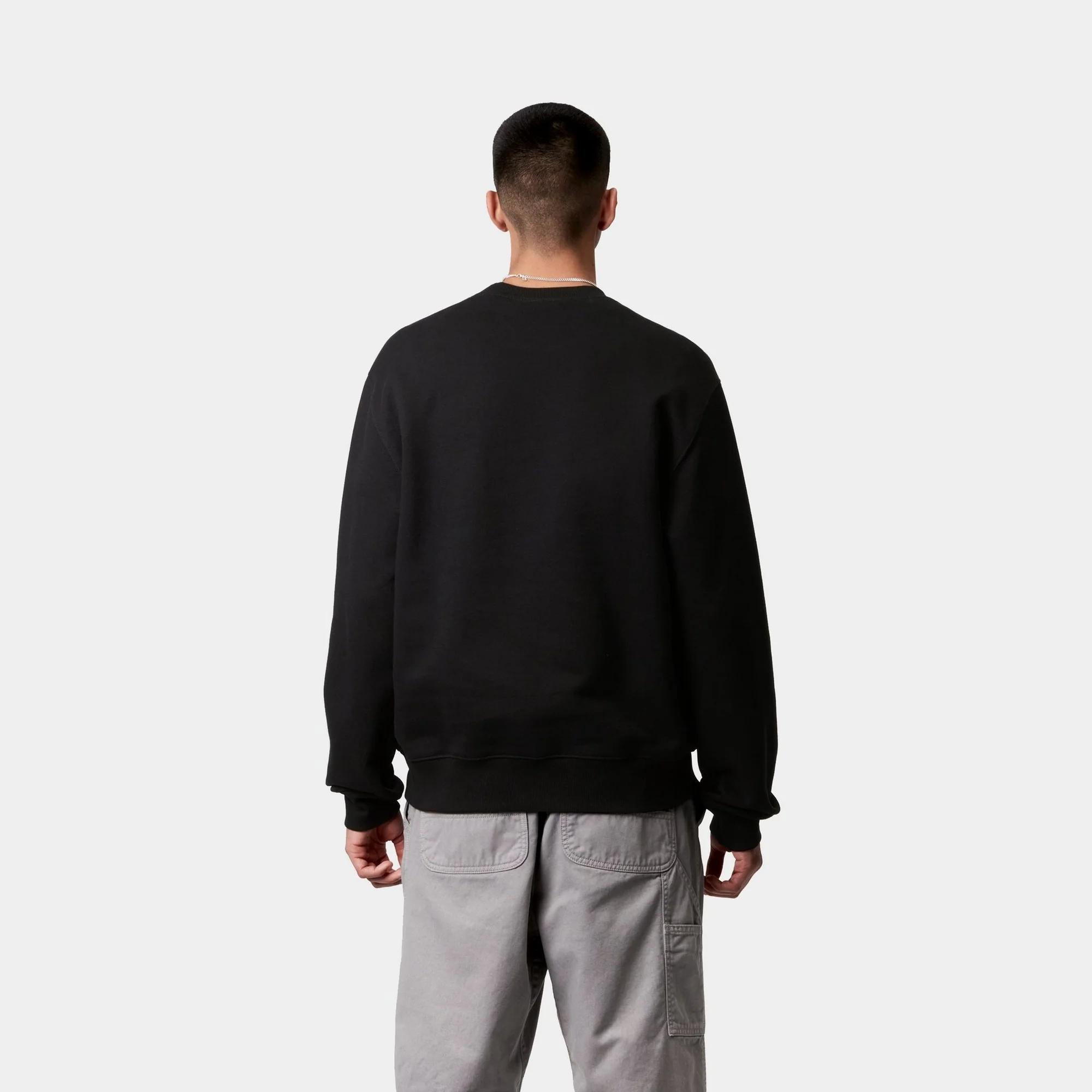 Rivet Script Sweatshirt | Black