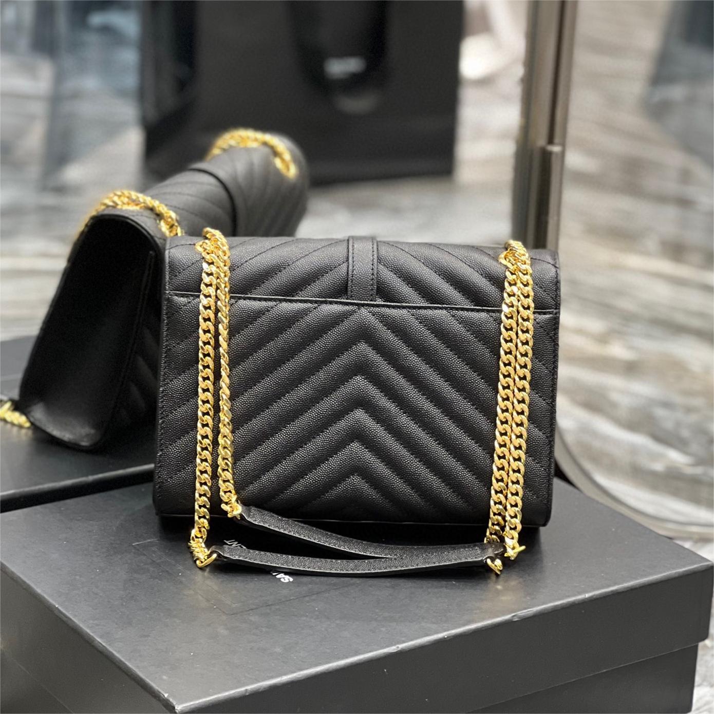 Ysl-Envelope-24cm