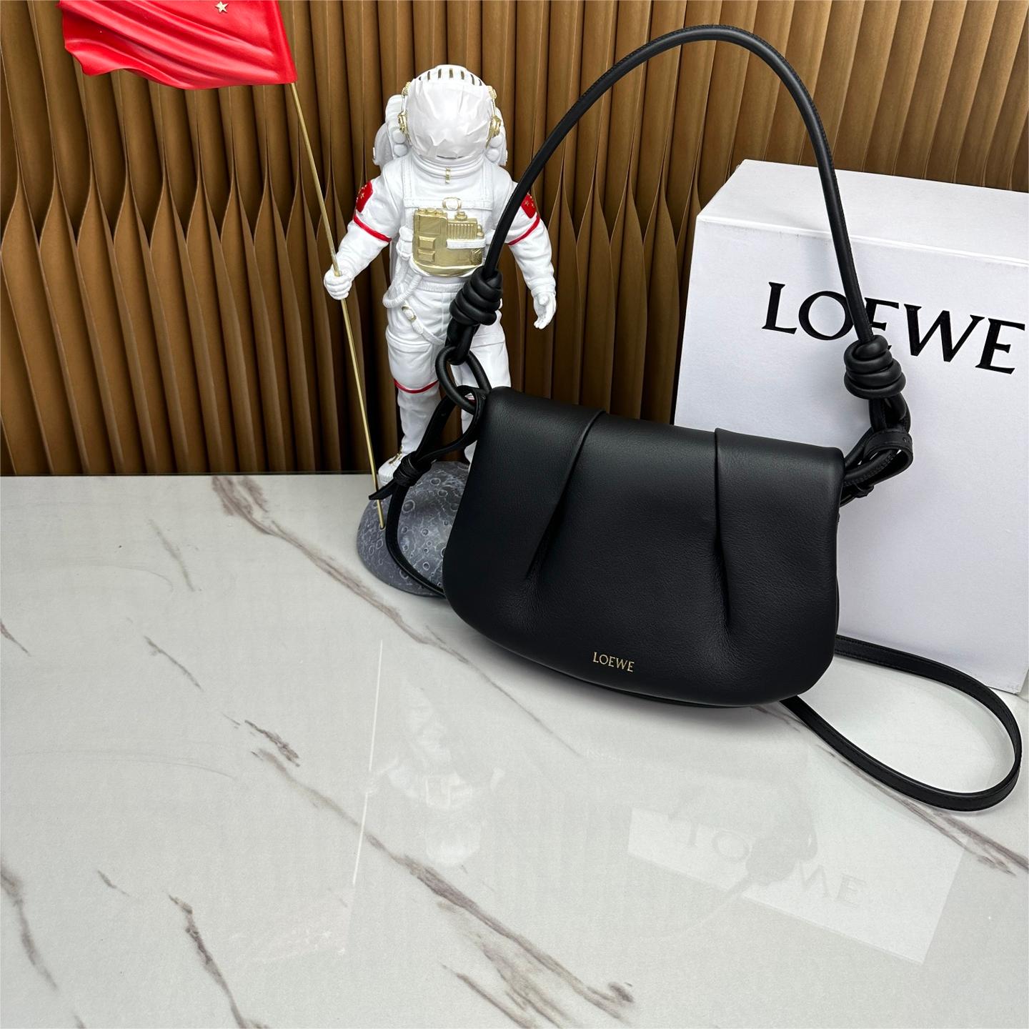 Loewe-Paseo-25cm