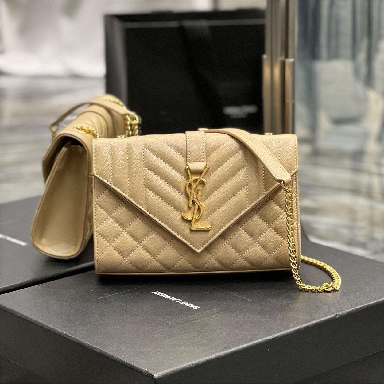 Ysl-Envelope-21cm