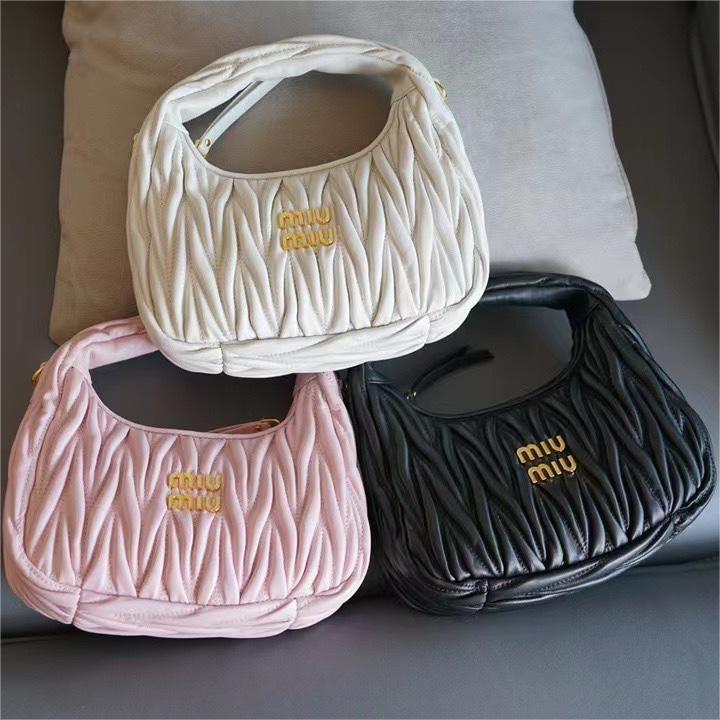 MiuMiu-Hobo-20cm