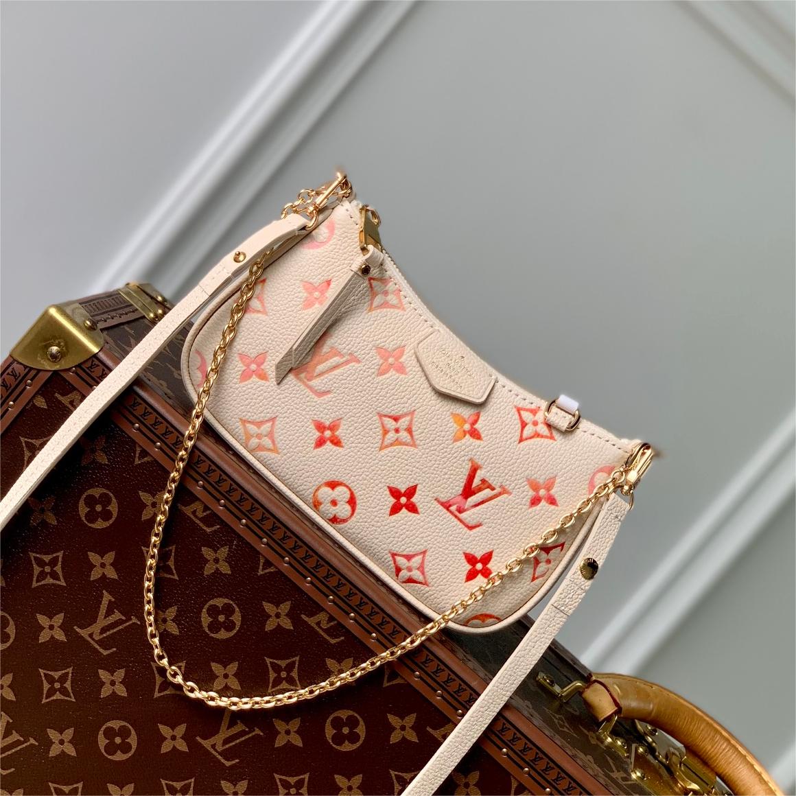 Lv- Easy Pouch On Strap-19cm