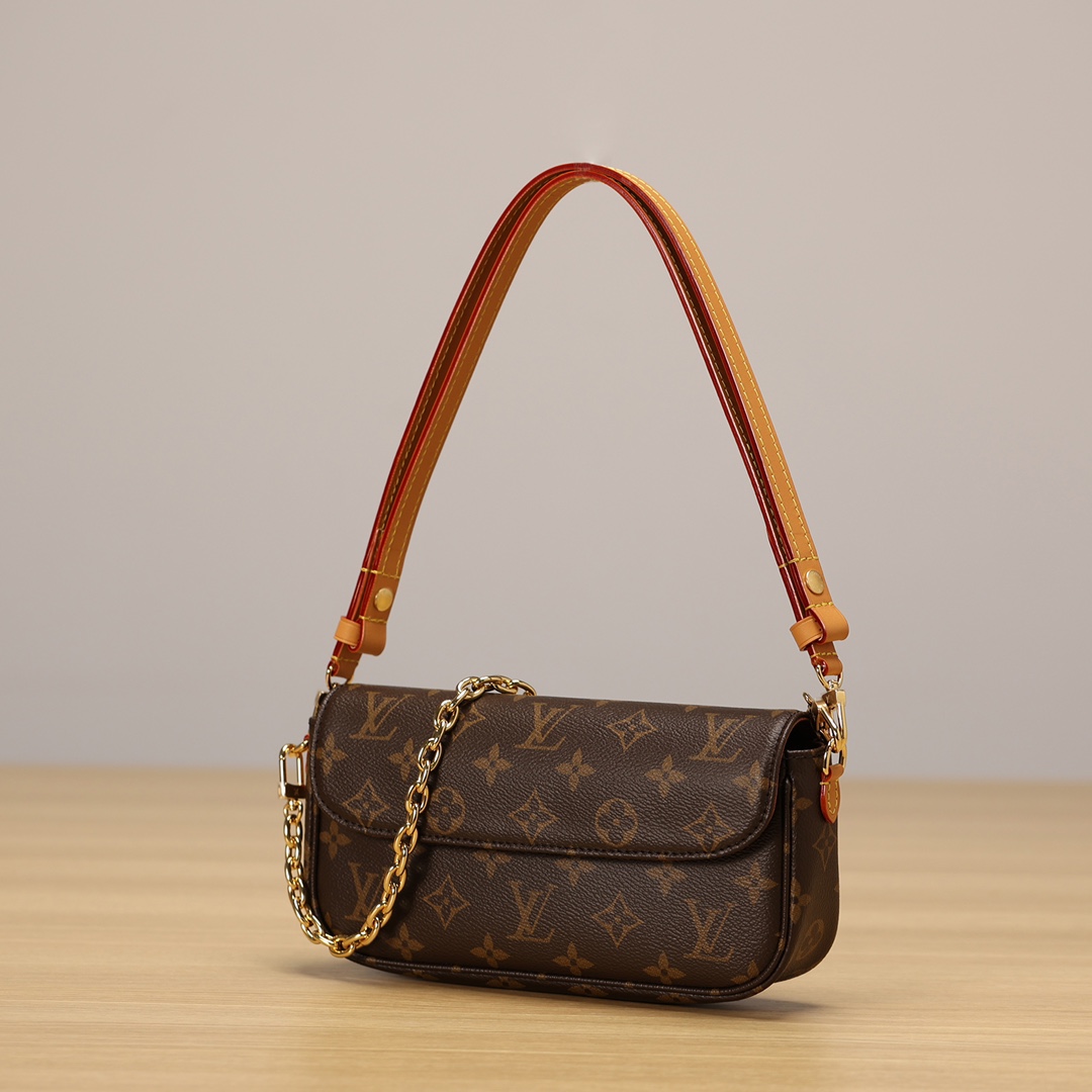 Lv-Wallet On Chain Ivy -23.5cm