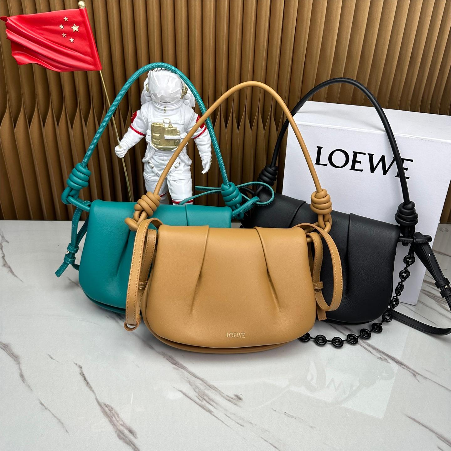 Loewe-Paseo-25cm