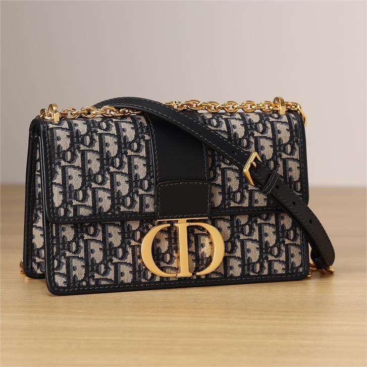Dior-30 Montaigne-25cm