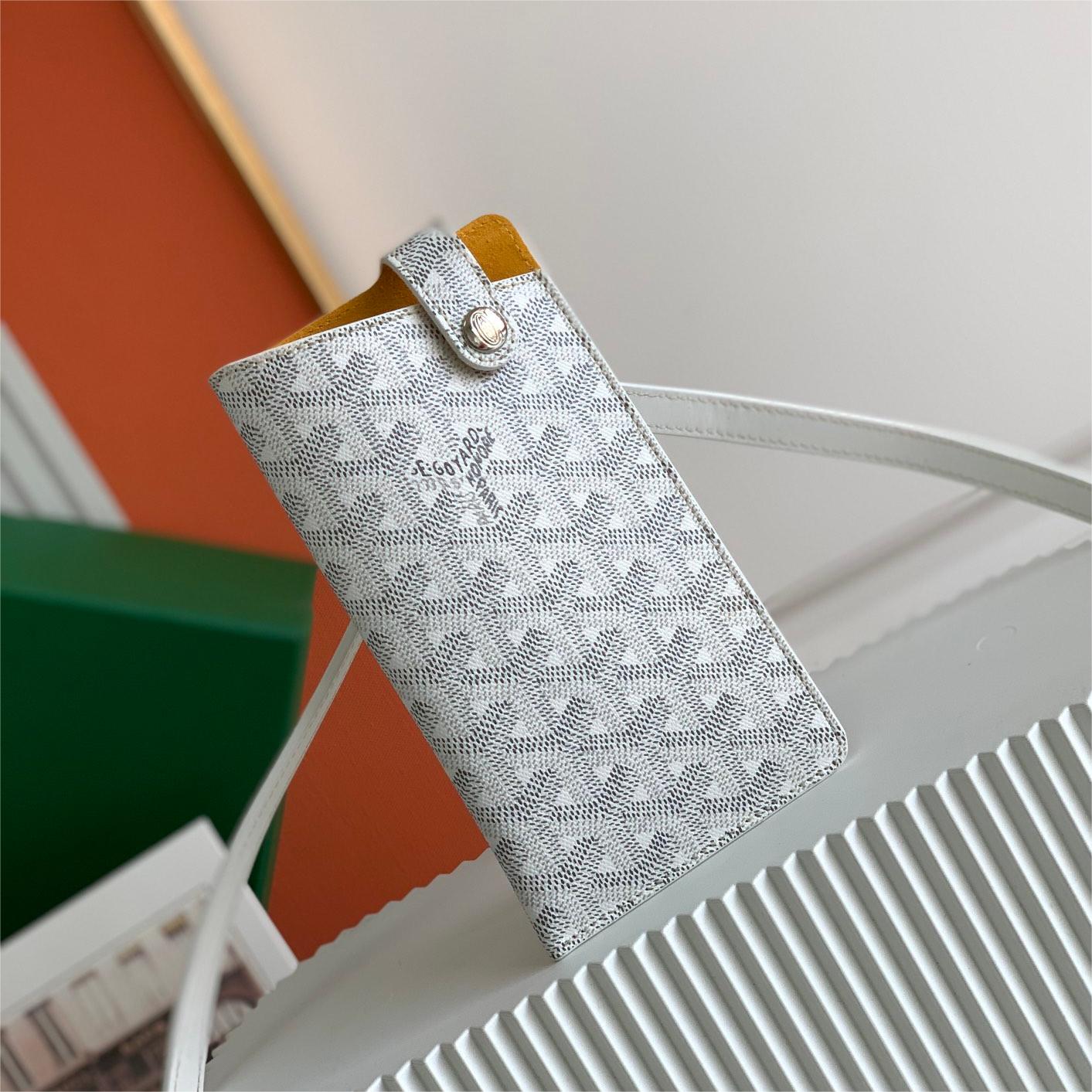 Goyard-MontMartre-18cm