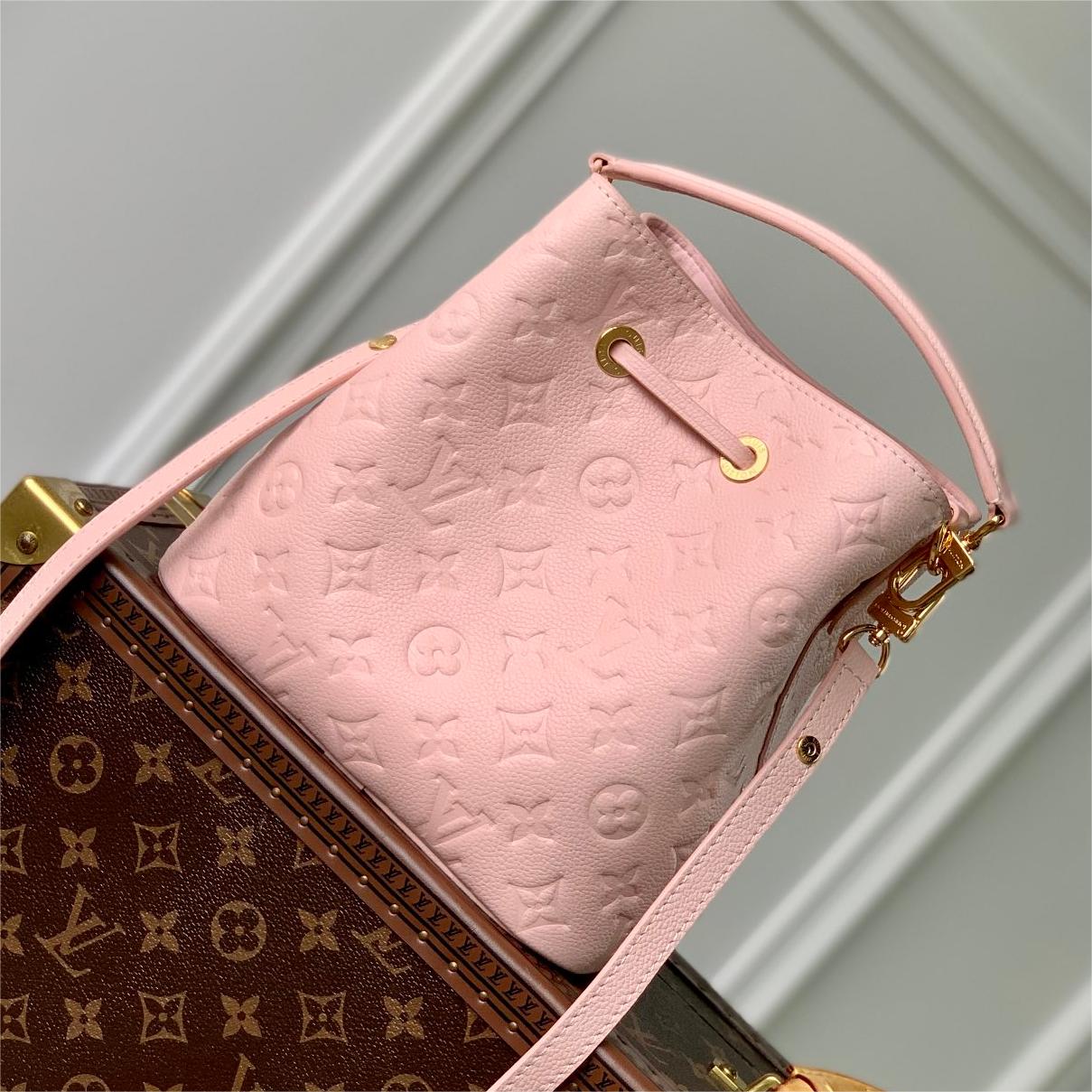 Lv-NeoNoé BB-20cm
