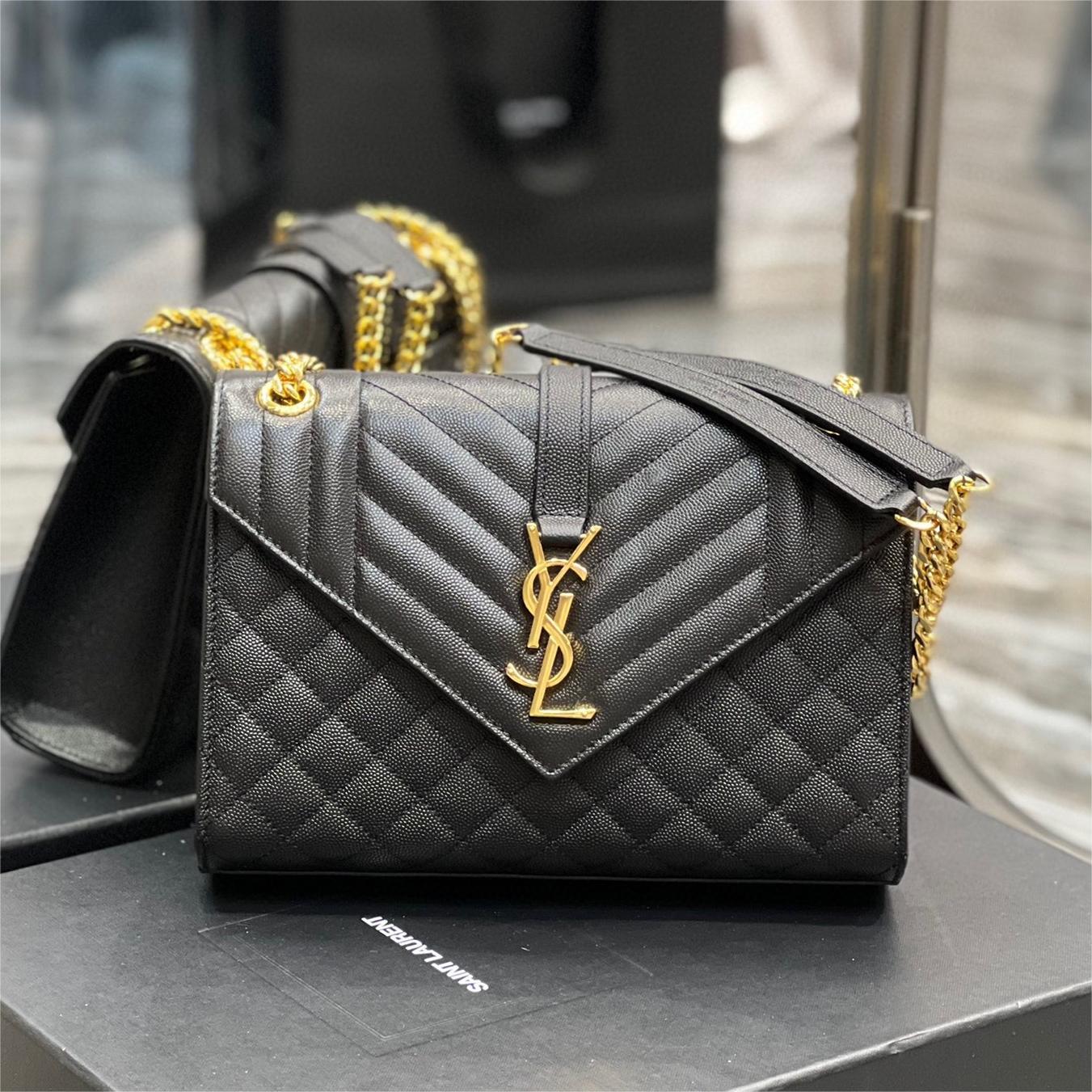 Ysl-Envelope-24cm