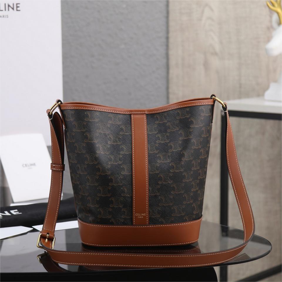CELINE-TRIOMPHE-30cm
