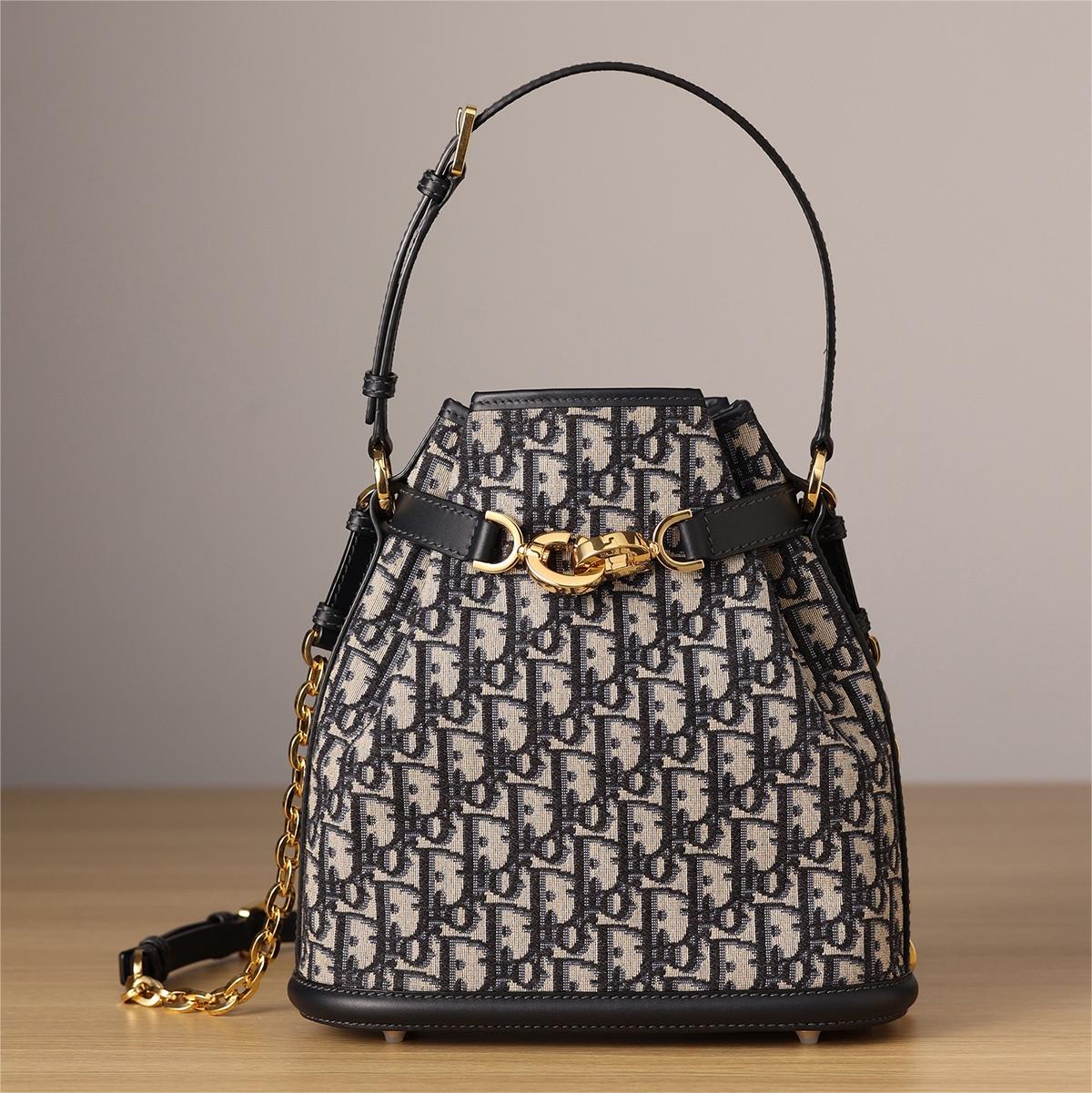 DIOR-C'est dior-24cm