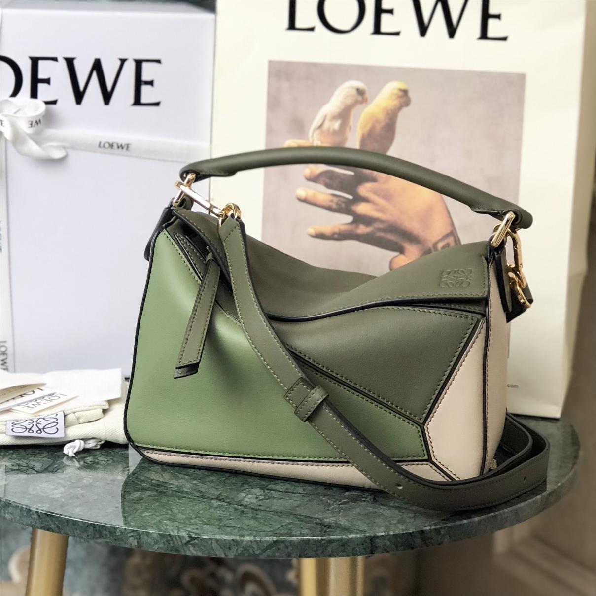 Loewe-Puzzle-24cm