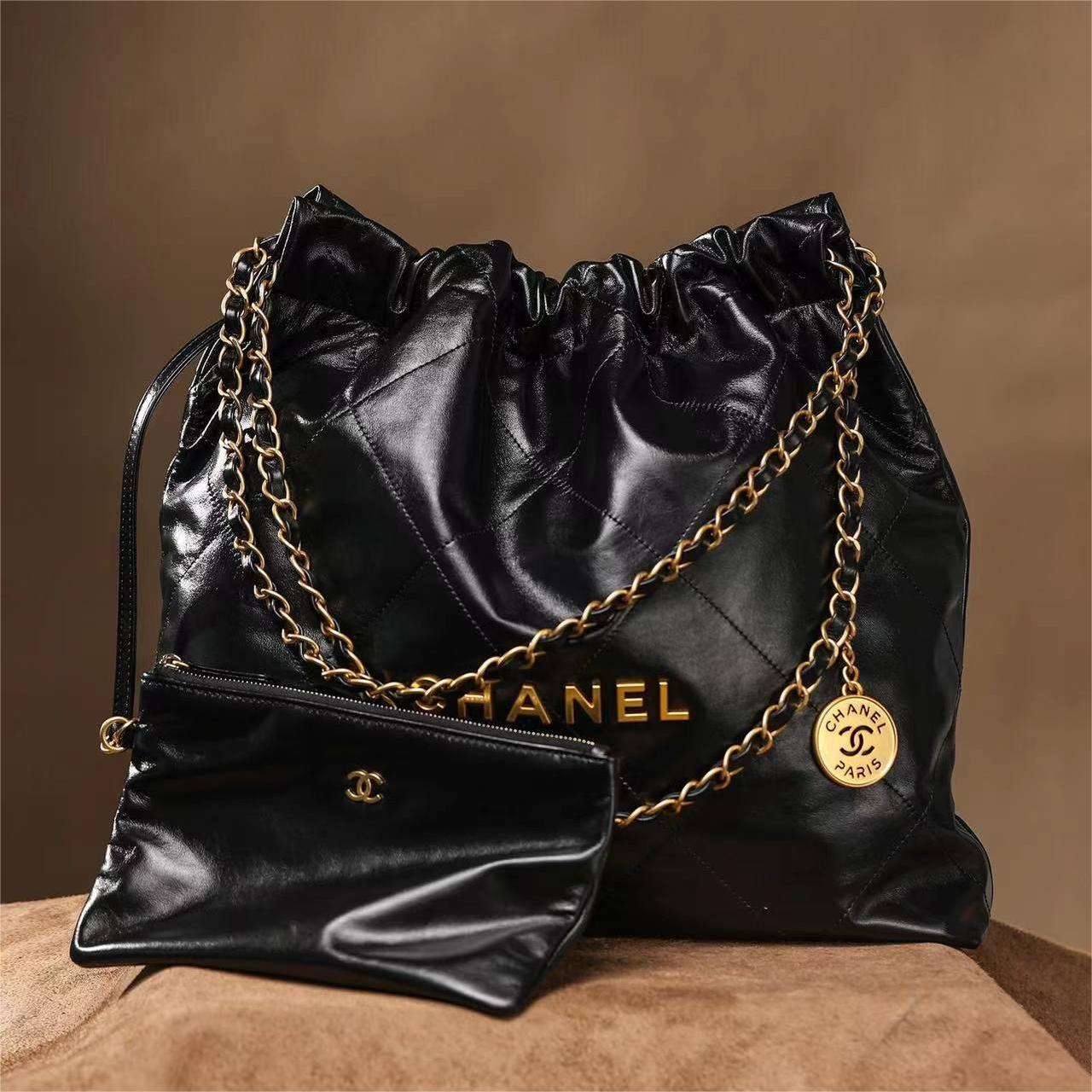 Chanel -22 bag-39cm