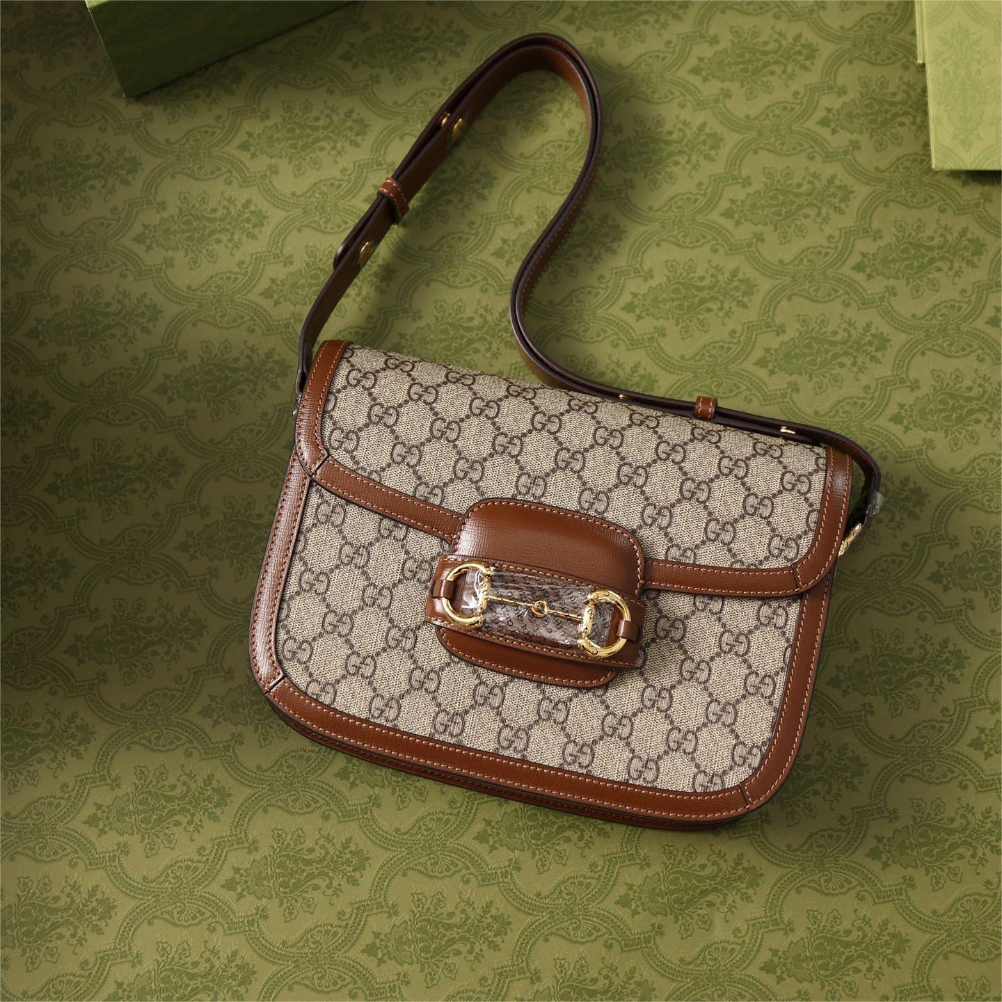 Gucci-Saddle Bag-25cm