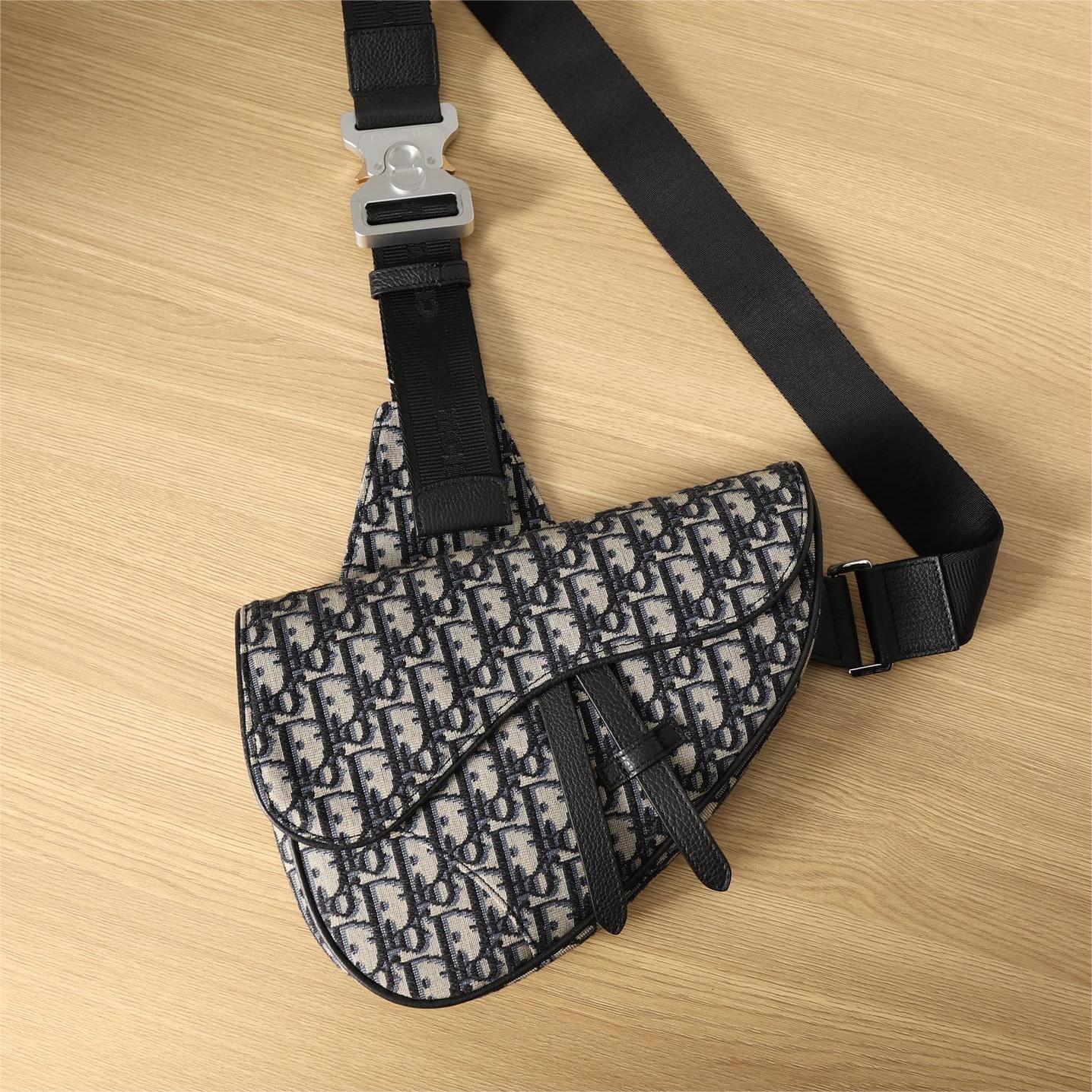 Dior-Saddle bag -26cm