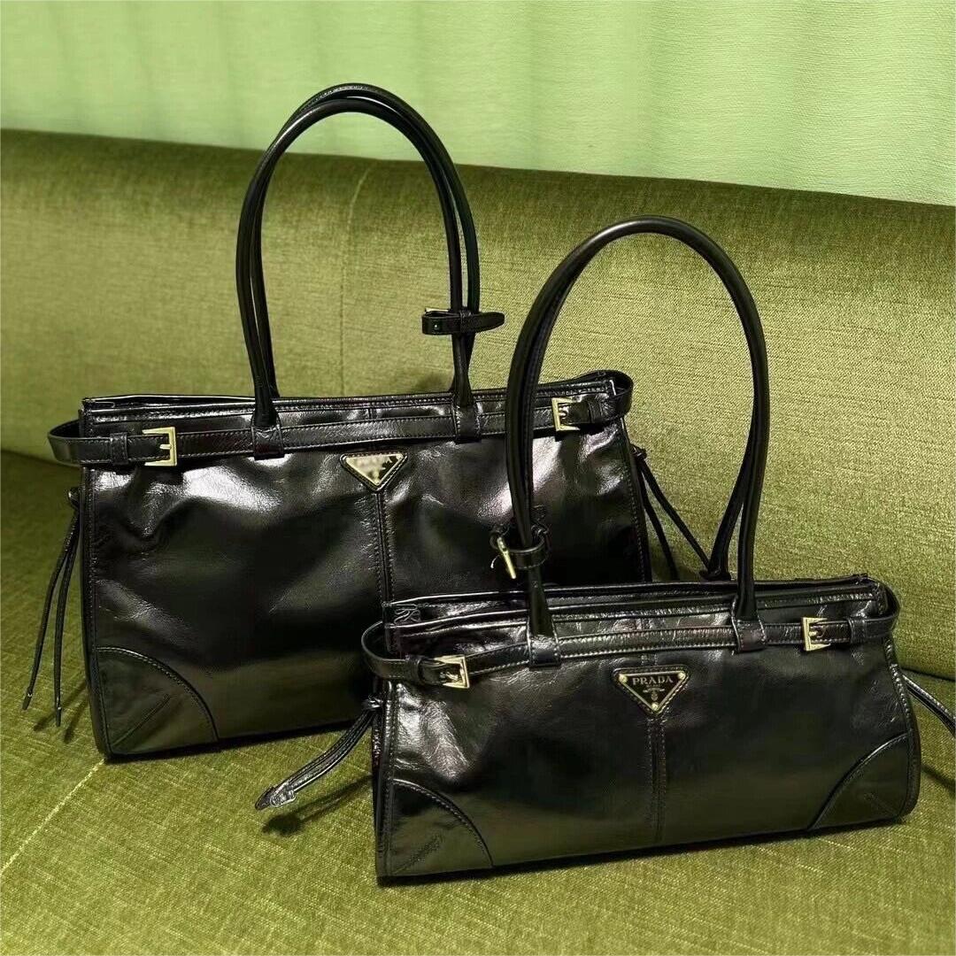 Prada-Lussolf-32cm