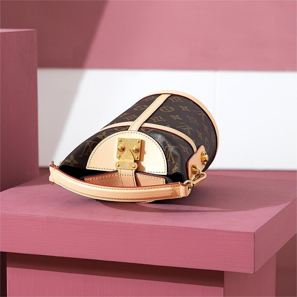 Lv-Duffle-22cm