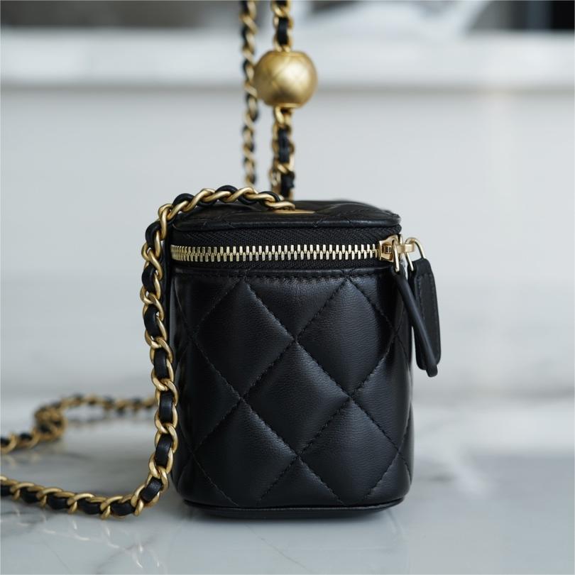 Chanel -Mini Box bag-11cm