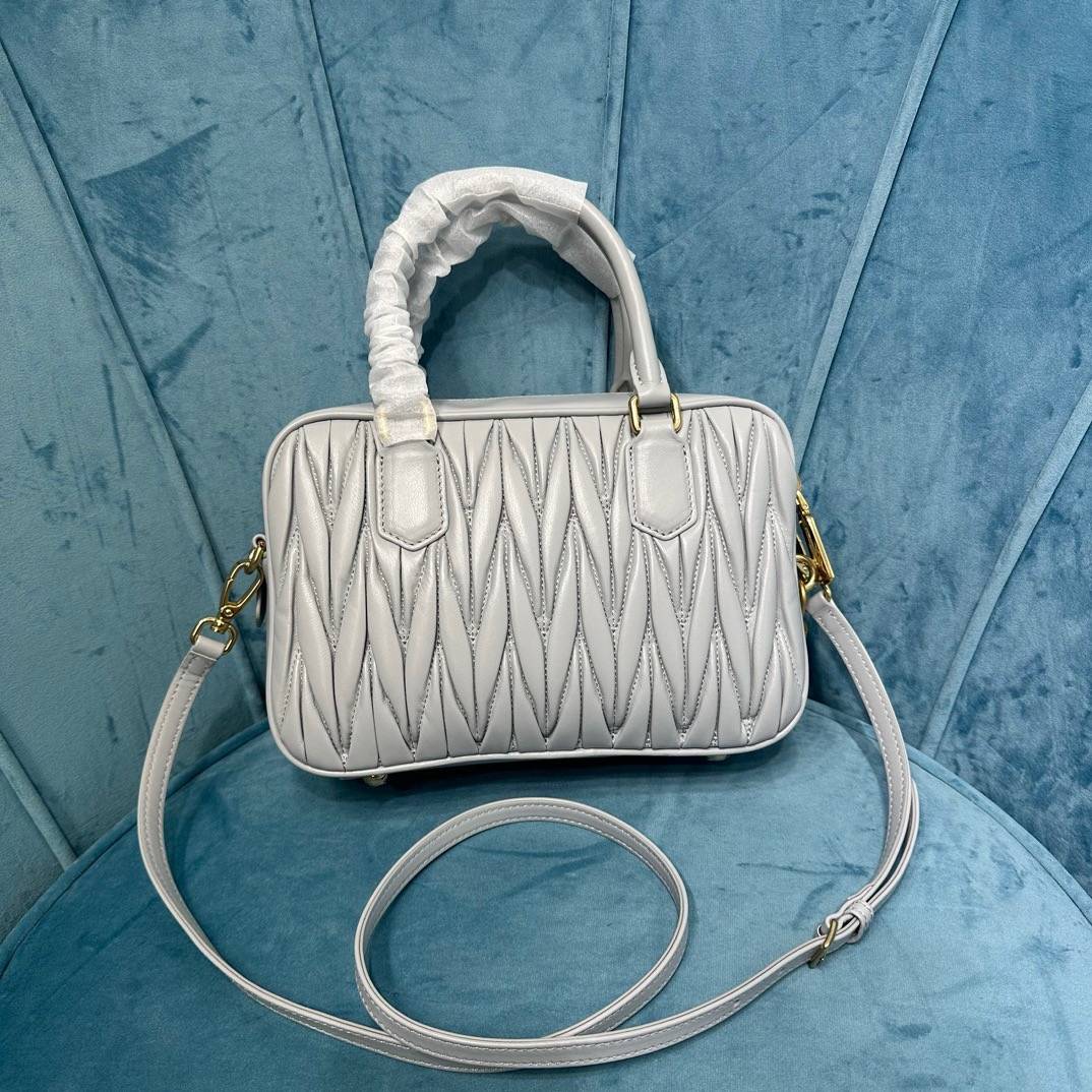 MiuMiu-Padded-24cm