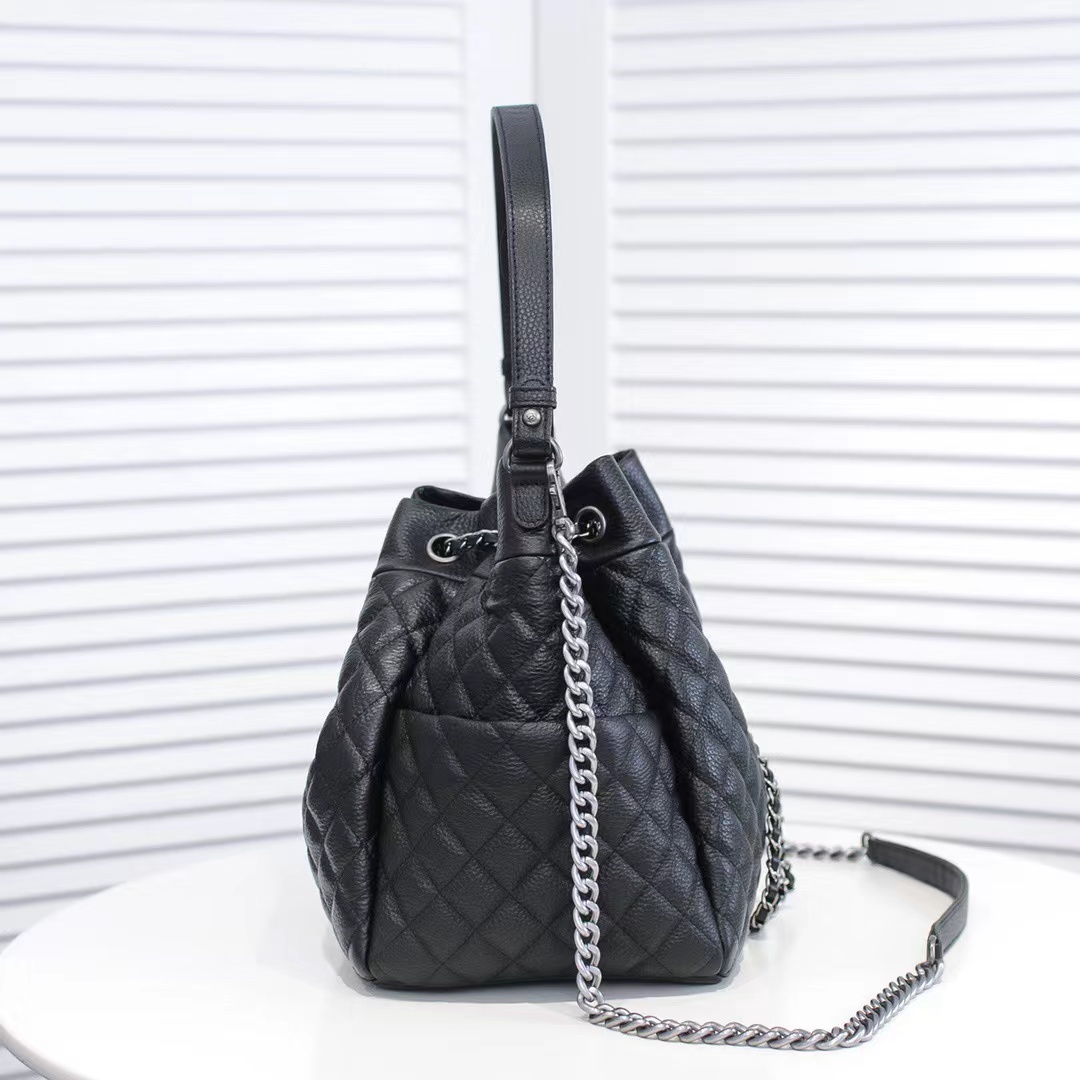 Chanel-Bucket bag-27cm