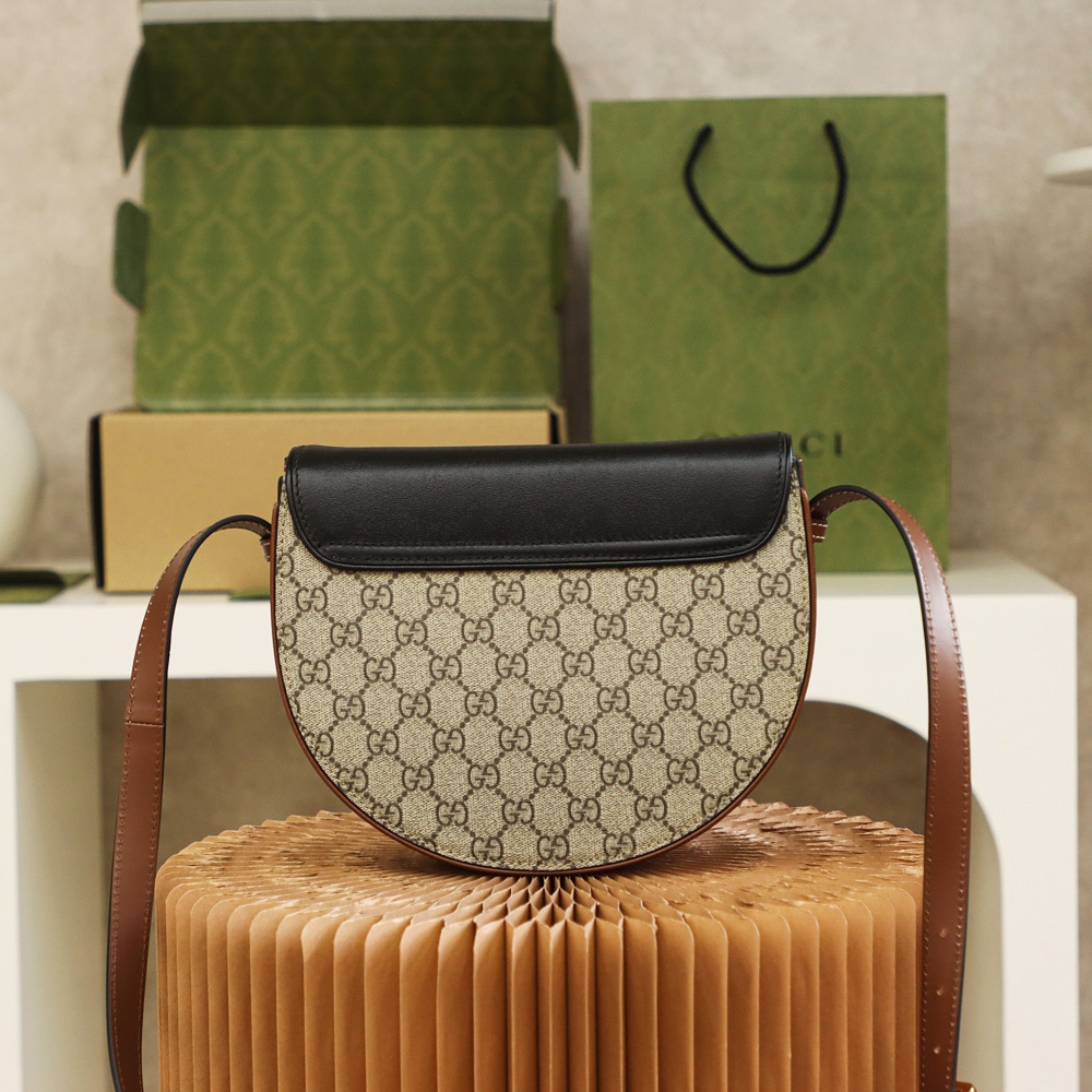 Gucci-Padlock-22cm