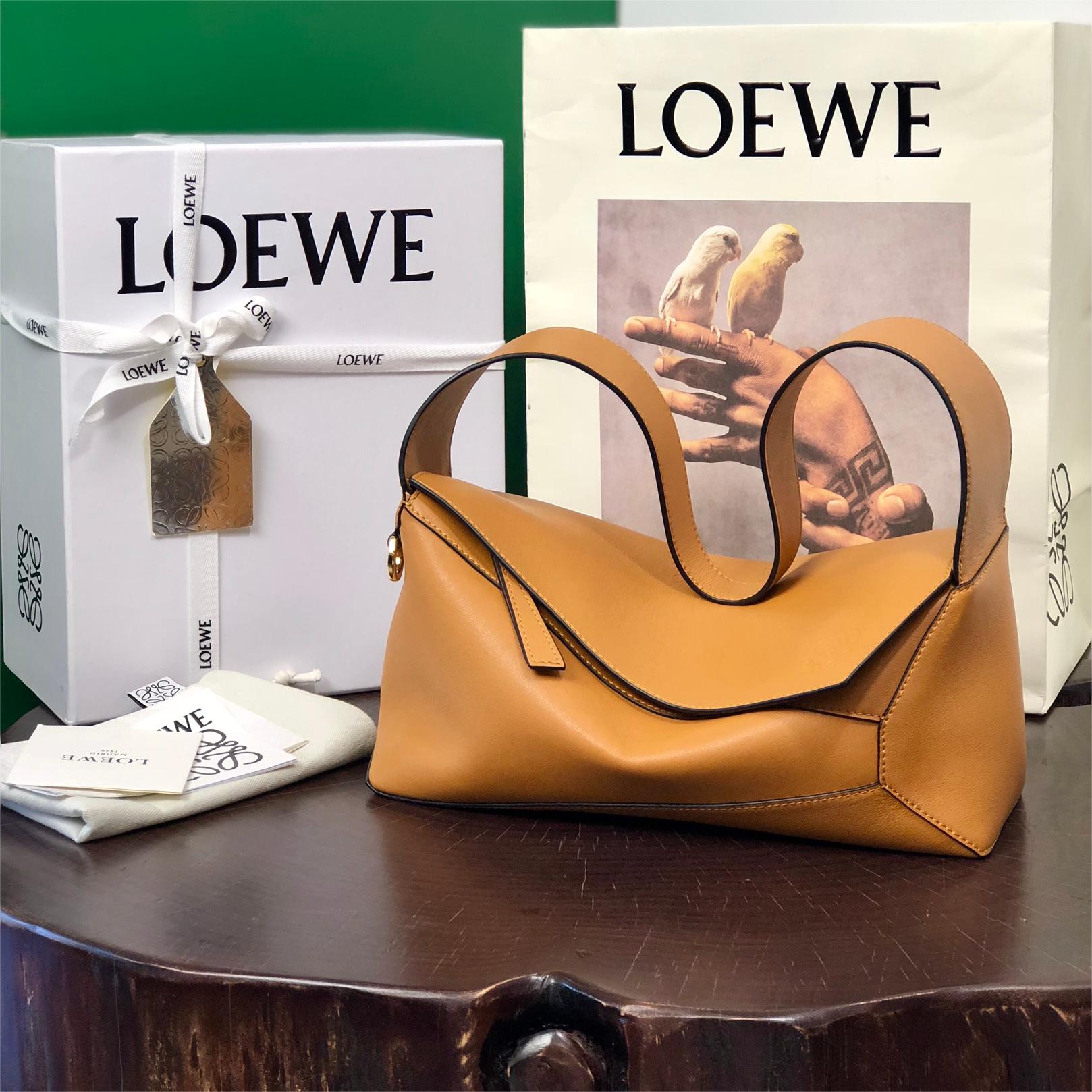 Loewe-Puzzle-29cm