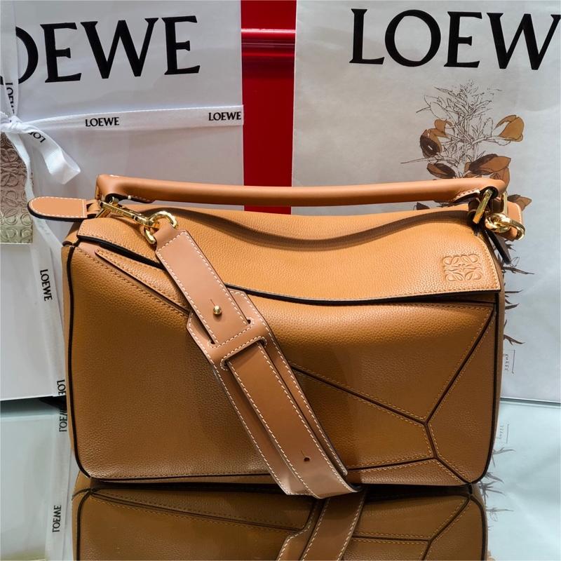 Loewe-Puzzle-29cm