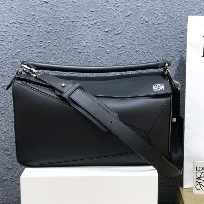 Loewe-Puzzle-37cm