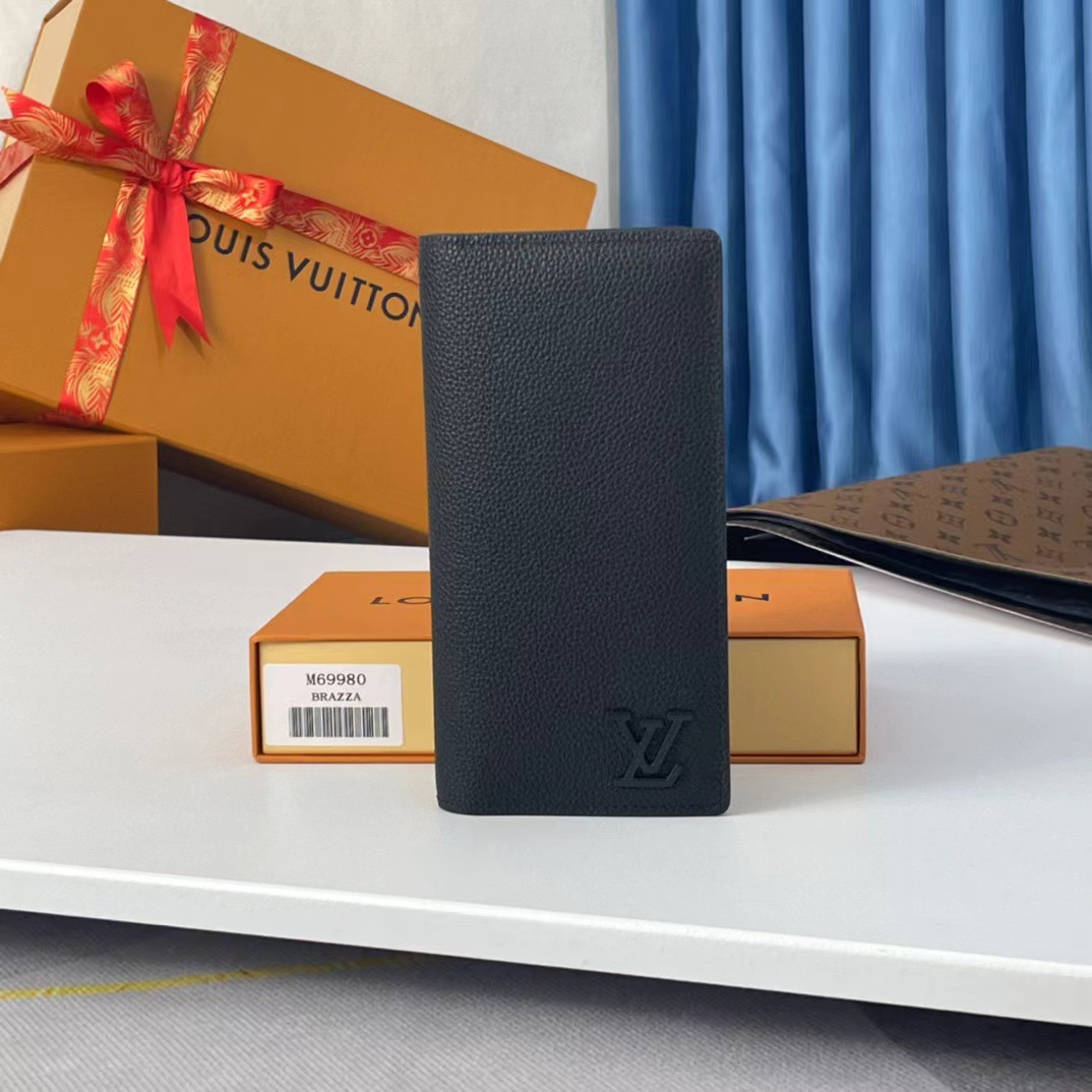 Lv-Wallet-19cm
