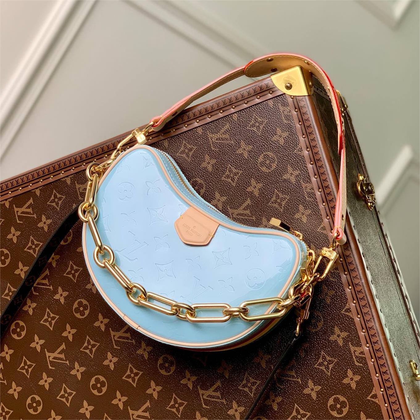 Lv-Croissant-21cm