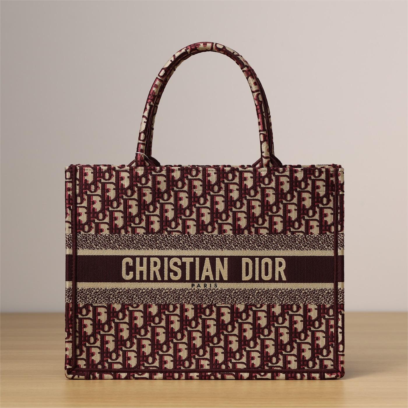 Dior-Book tote-36cm