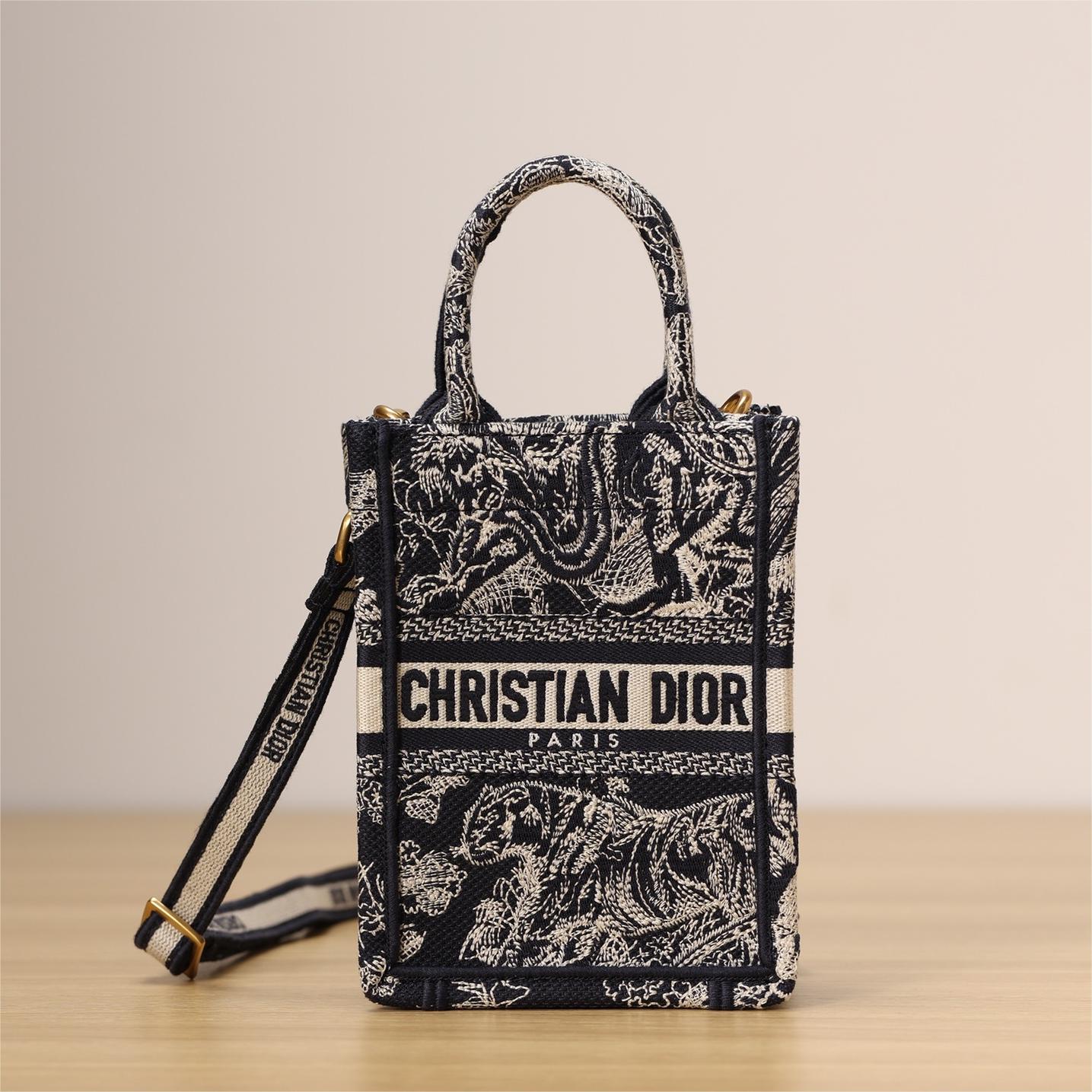 Dior-CD mini book tote-18cm
